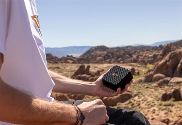KLIPSCH Austin, prenosný Bluetooth reproduktor, 10 W, čierny