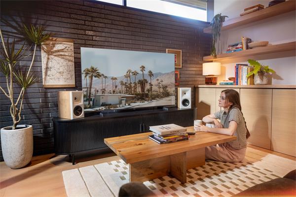 Klipsch The Fives II, aktívne reproduktory, červený dub