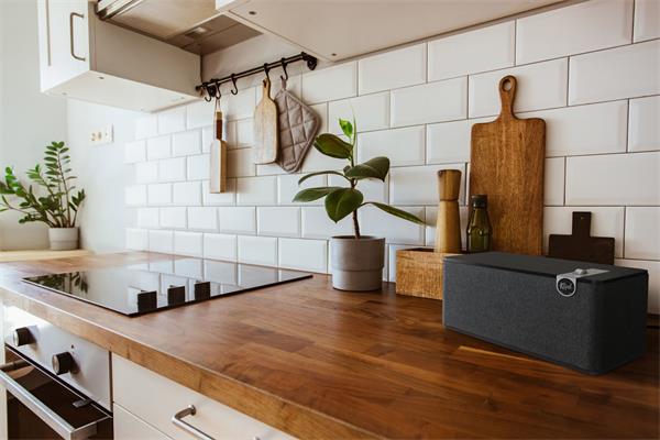 KLIPSCH The Three Plus, prémiový Bluetooth reproduktor, 120 W, čierny