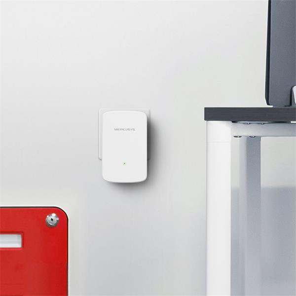 N300 Wi-Fi Range Extender SPEED: 300 Mbps at 2.4 GHz SPEC: 2 × Internal Antennas, 1 × 10/100Mbps Port, Wall Plugged FEAT